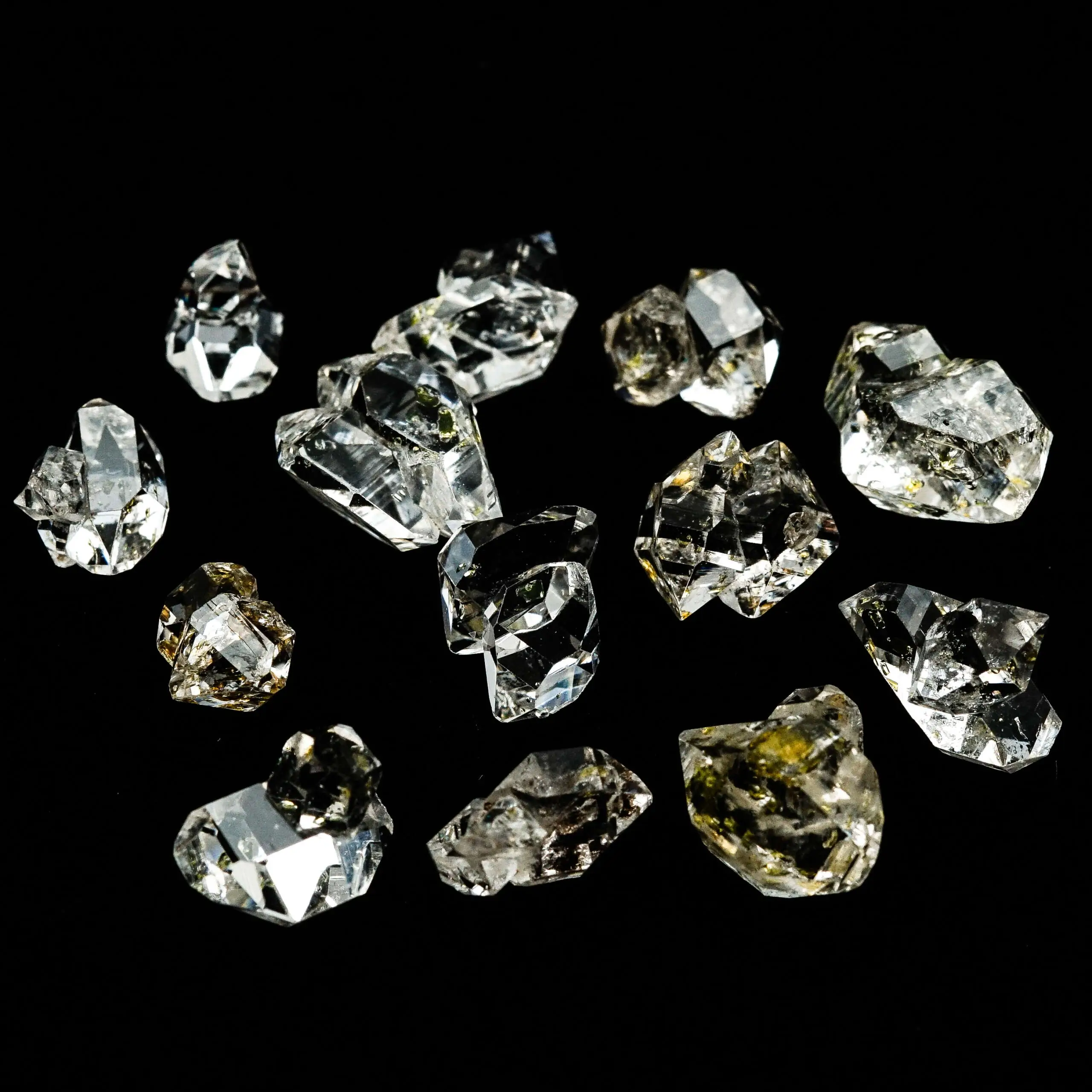 Dove vendere diamanti usati: la guida completa