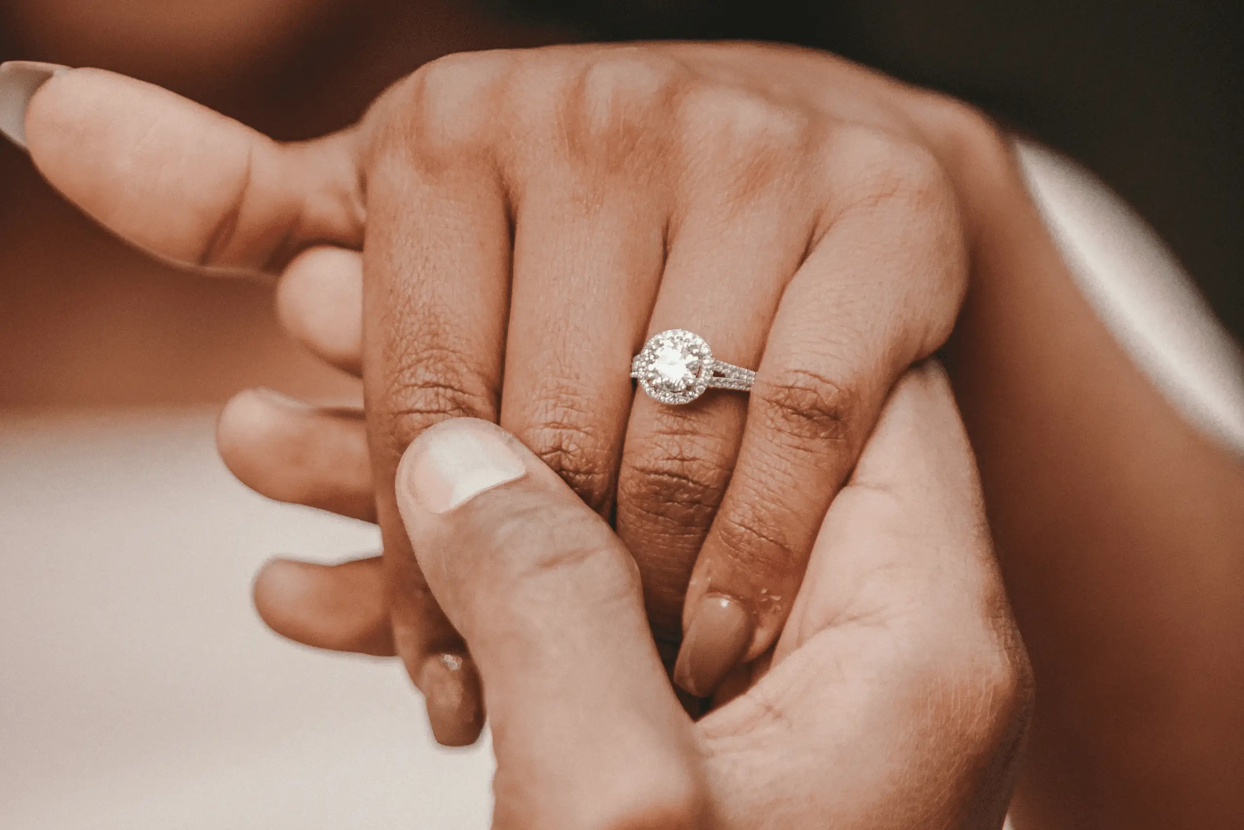 Vender un anillo después del divorcio: los anillos más buscados del mercado