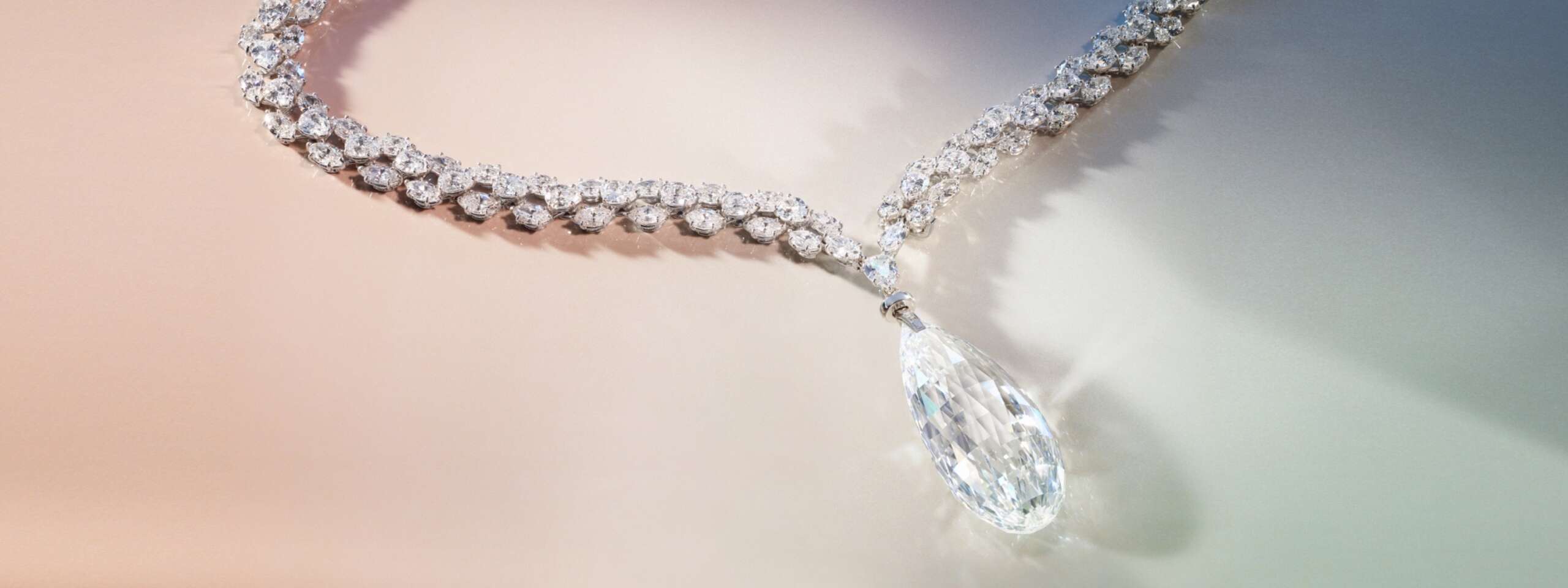 Il diamante Briolette d'India nella collana di diamanti Harry Winston