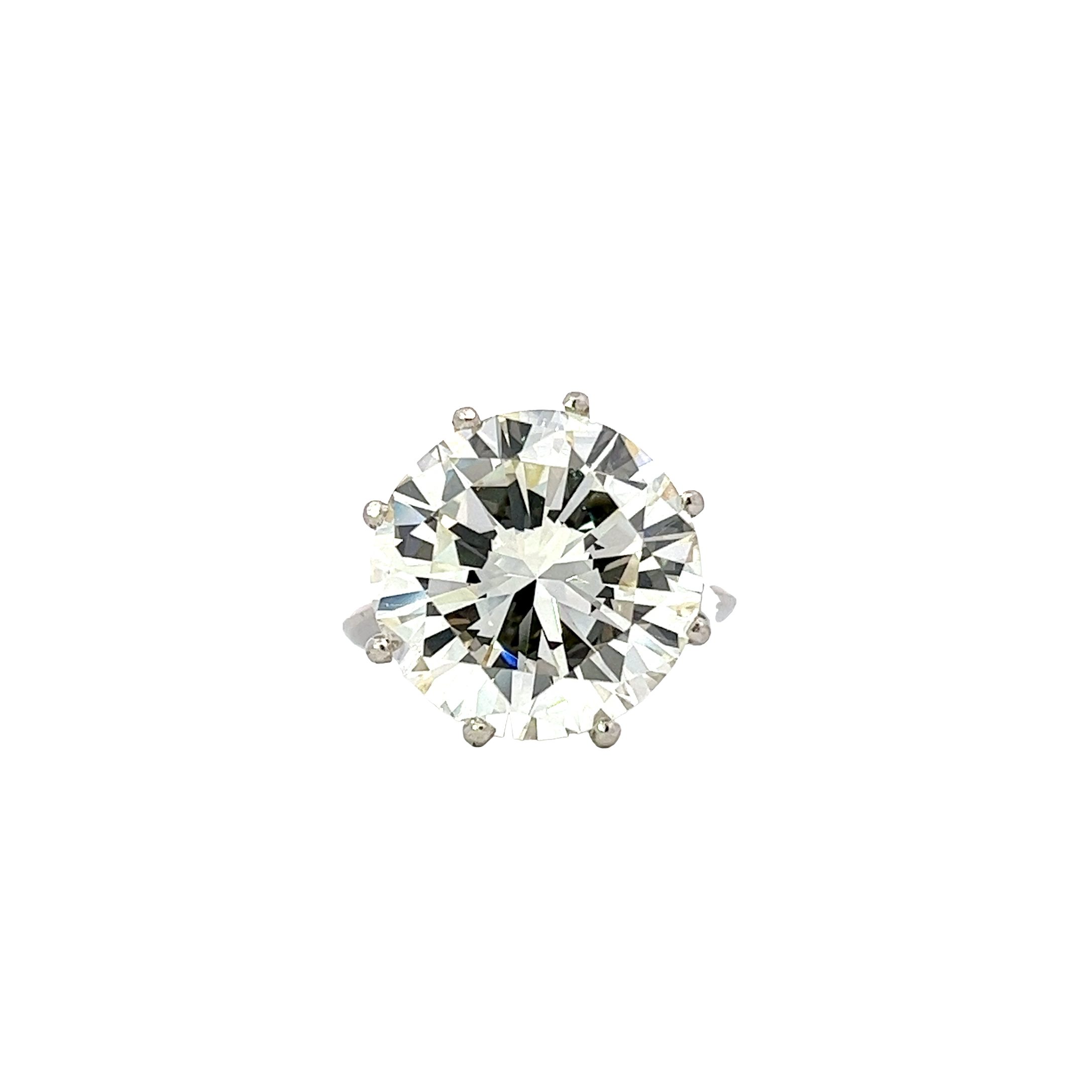 18ct Gold Ring with Stunning 8.86 Carat Round Brilliant Diamond1.jpeg