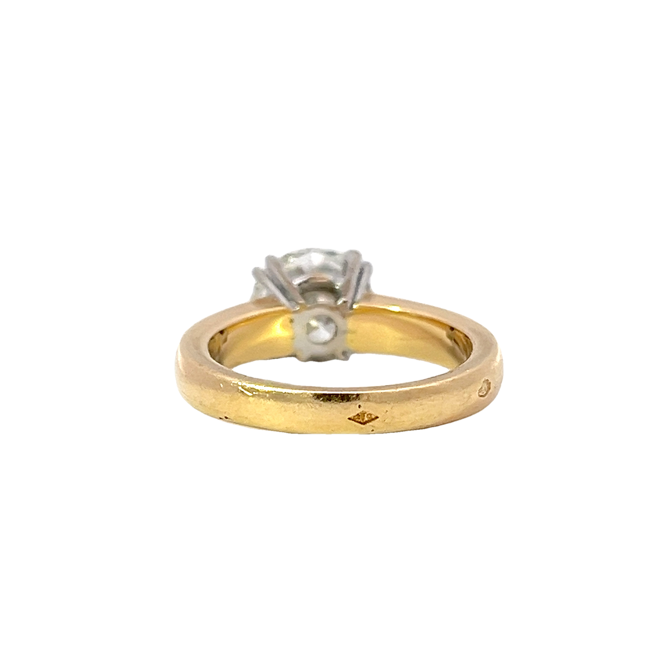 18ct Gold Ring with 2 Carat Brilliant Round Diamond.jpeg