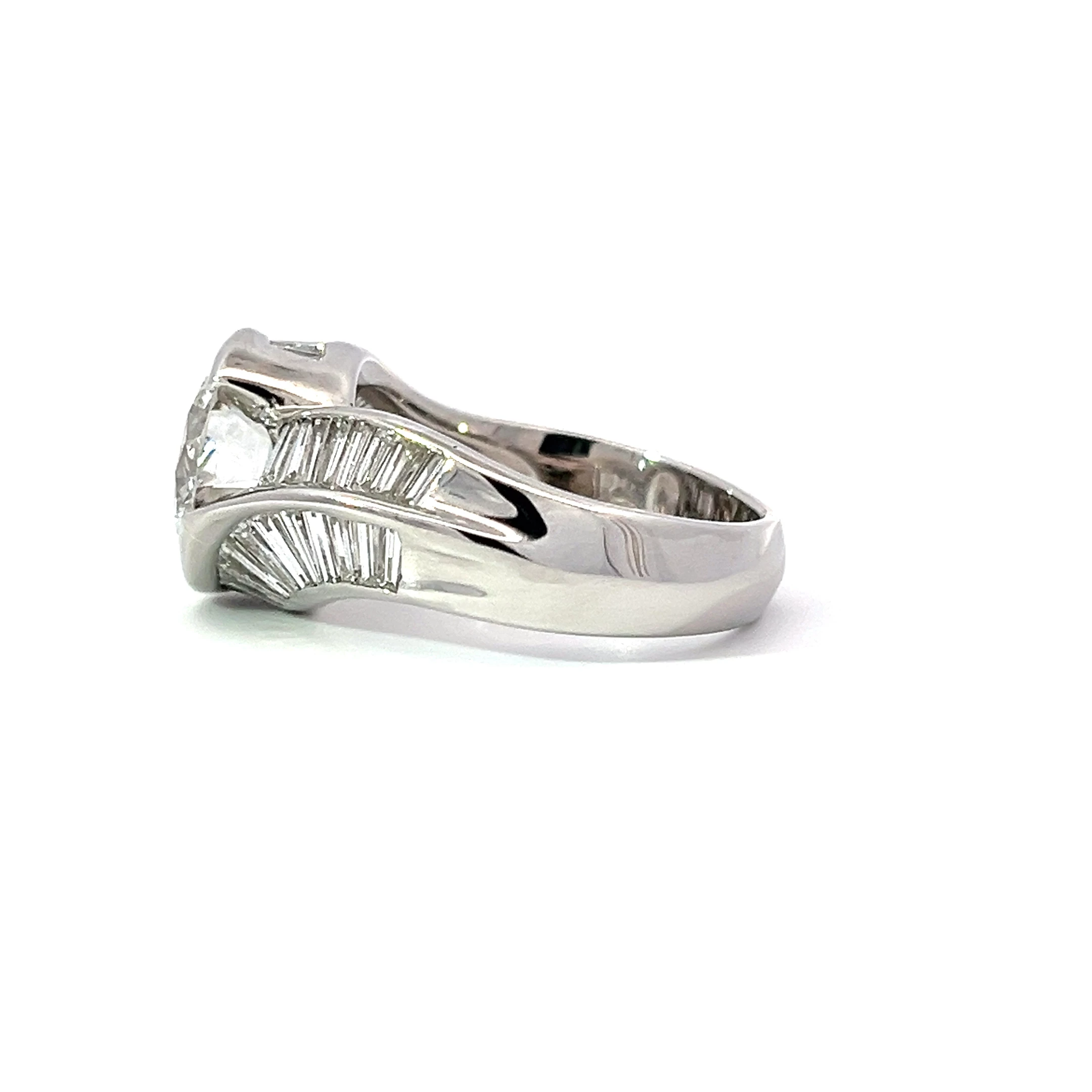 Elegant Diamond Ring 4.00 ct 1.webp