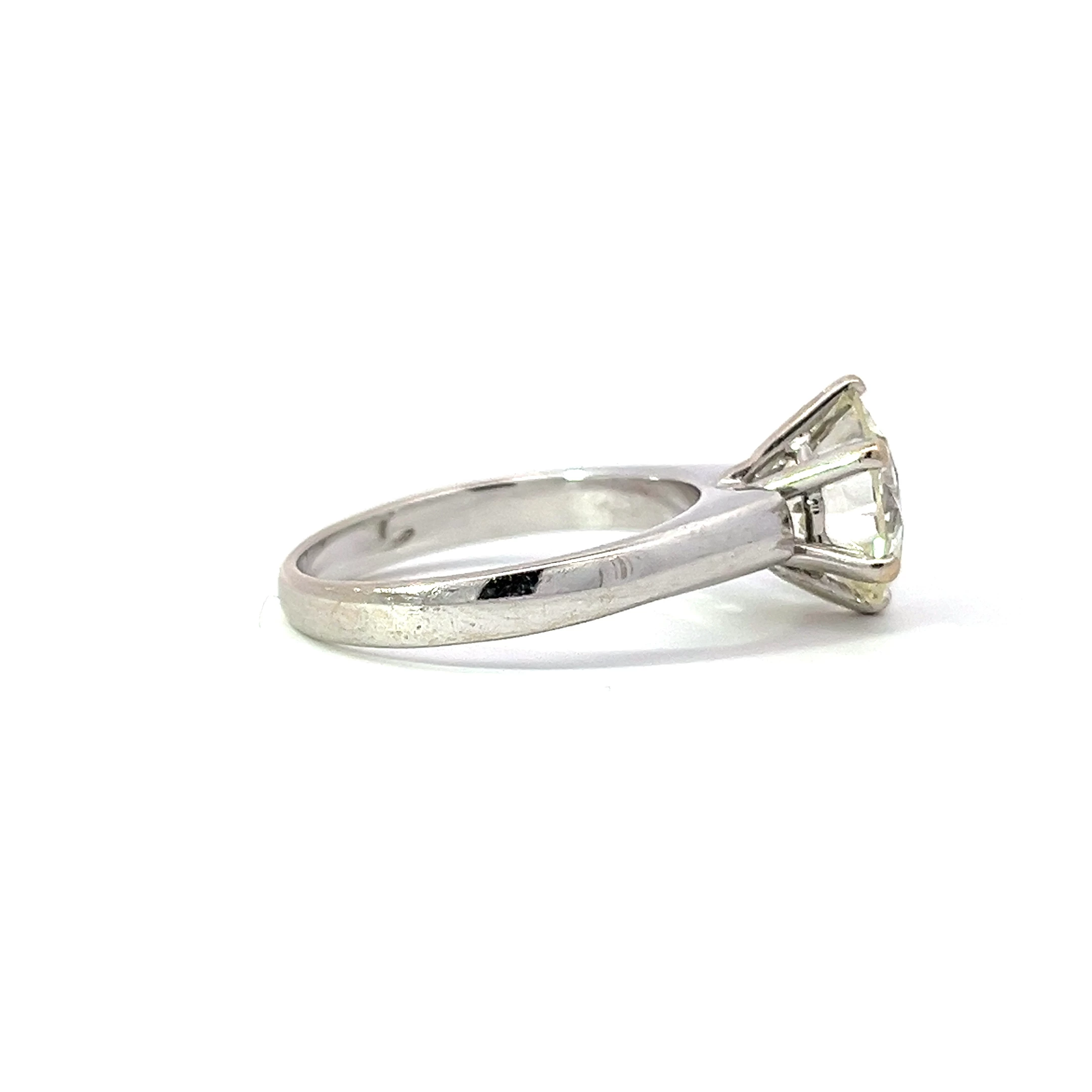 Diamond Ring 3.653.webp