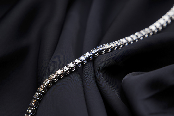 Diamond tennis bracelet