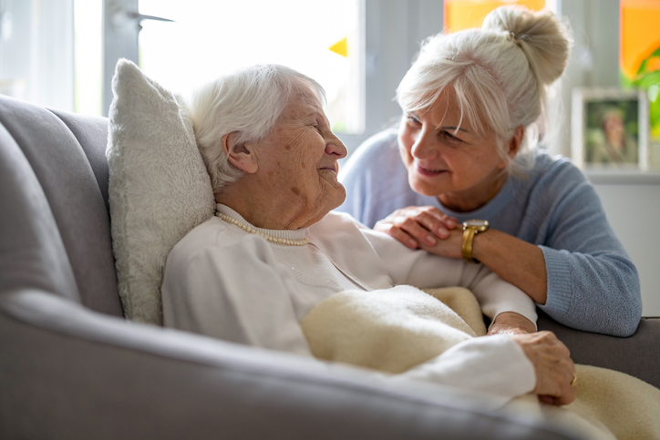 Tutelle judiciaire : Garantir l'assistance et la protection juridique des seniors 